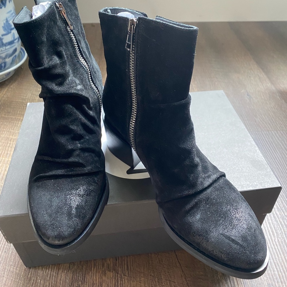 NOW Suede Boots